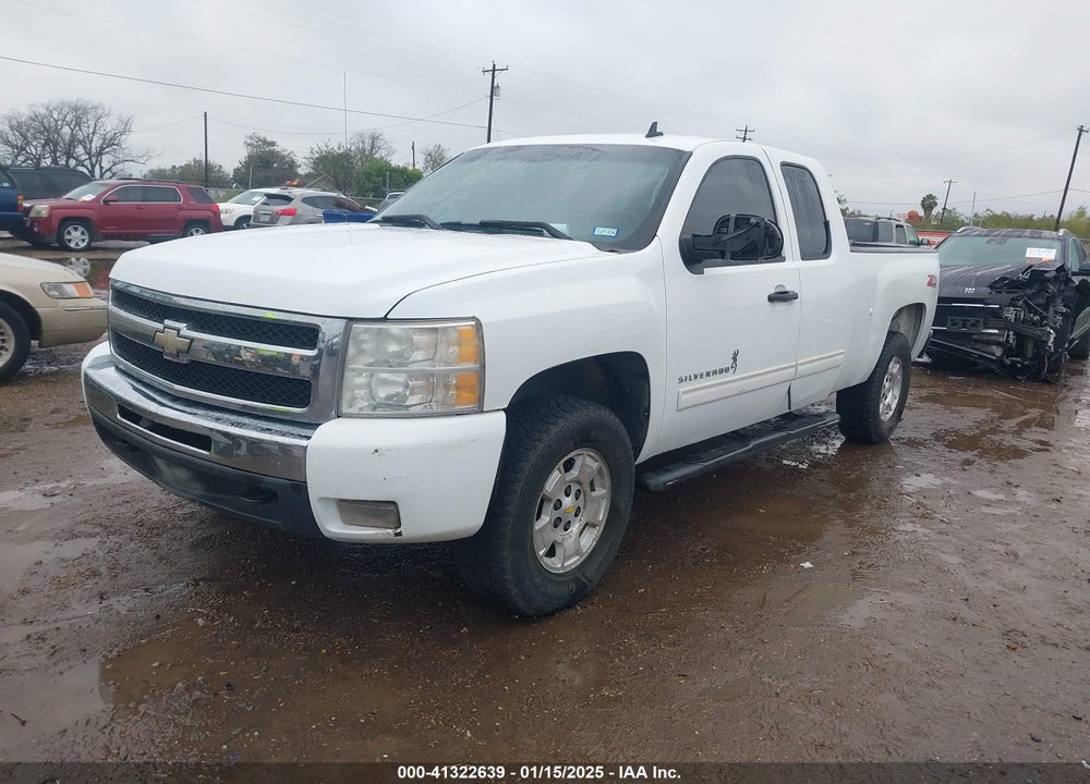 2011 CHEVROLET SILVERADO 1500 VIN: 1GCRKSE36BZ218510
