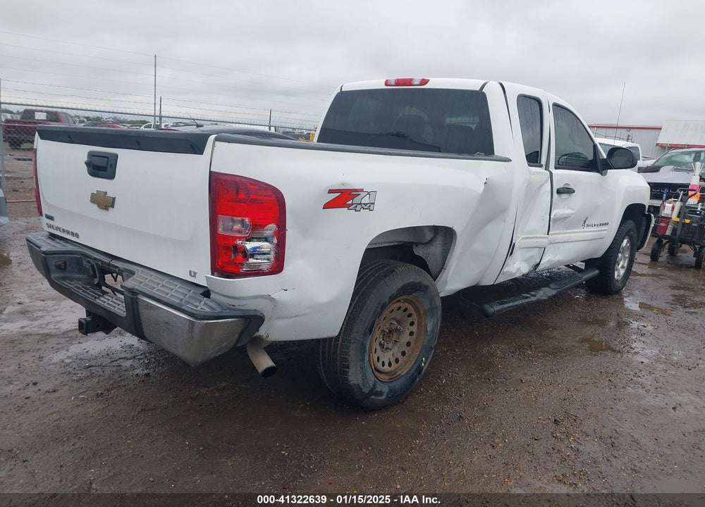 2011 CHEVROLET SILVERADO 1500 VIN: 1GCRKSE36BZ218510