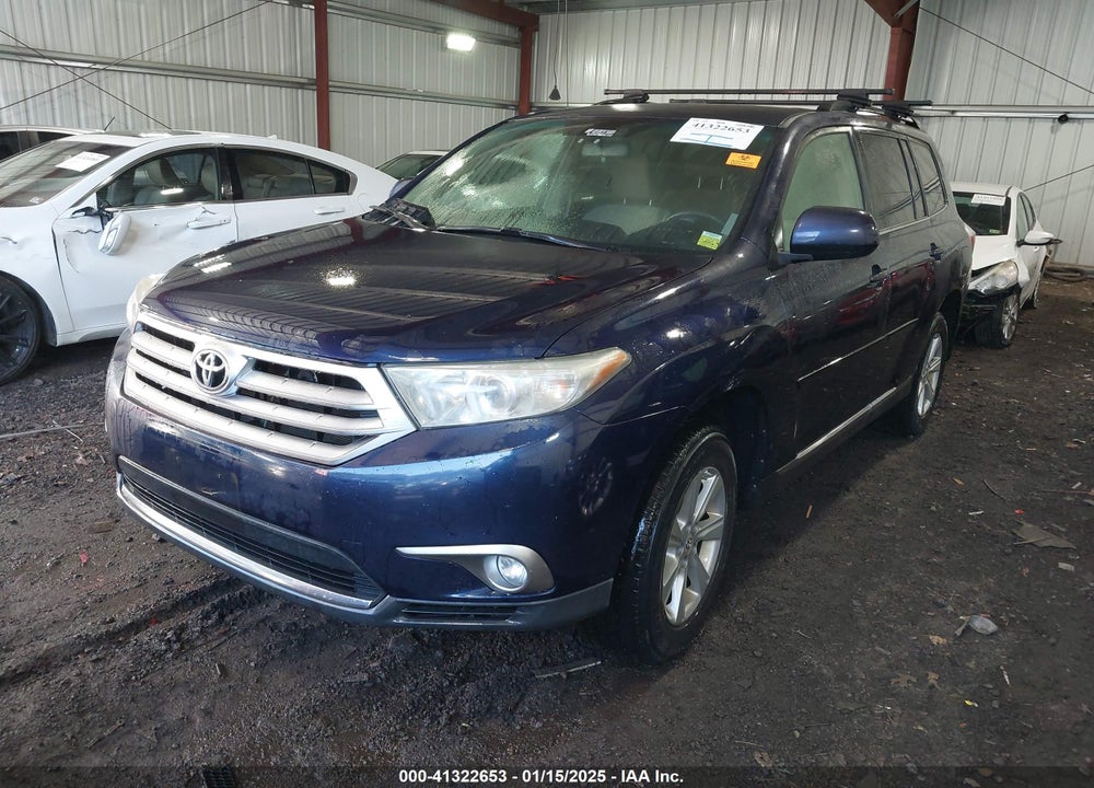 2011 TOYOTA HIGHLANDER VIN: 5TDBK3EH4BS054937