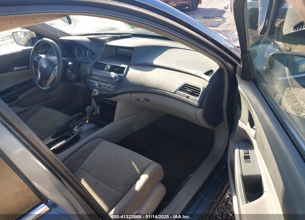 2009 HONDA ACCORD 2.4 LX VIN: 1HGCP26329A159861