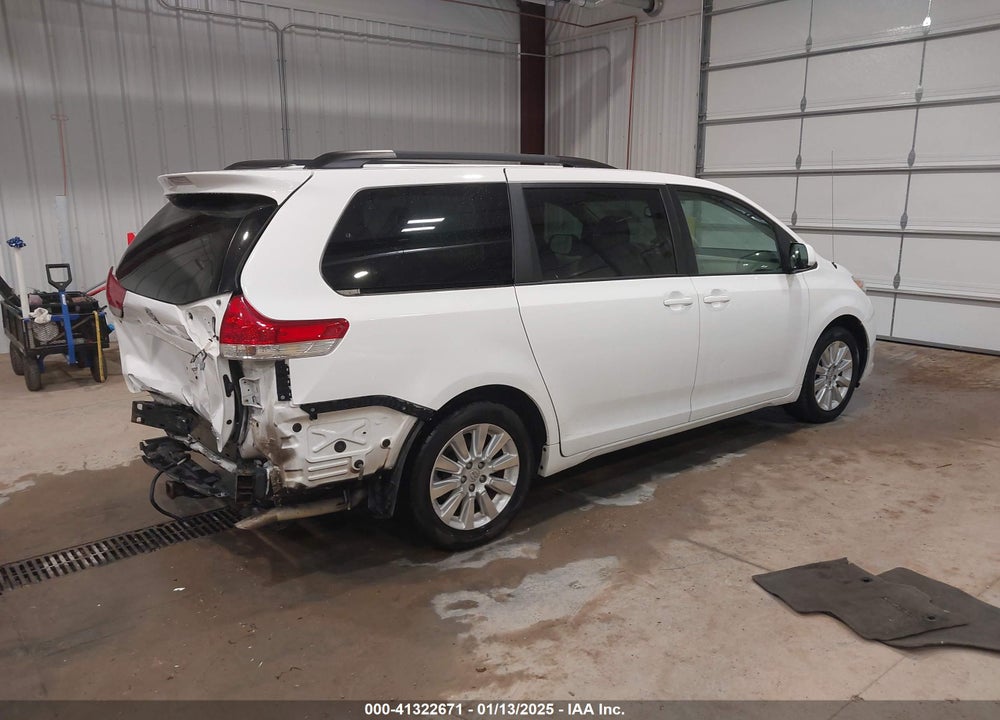 2013 TOYOTA SIENNA LE 7 PASSENGER VIN: 5TDJK3DC2DS049479