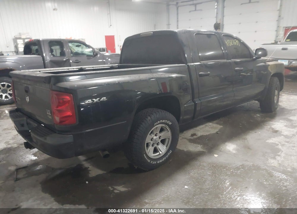 2008 DODGE DAKOTA VIN: 1D7HW48N88S562646