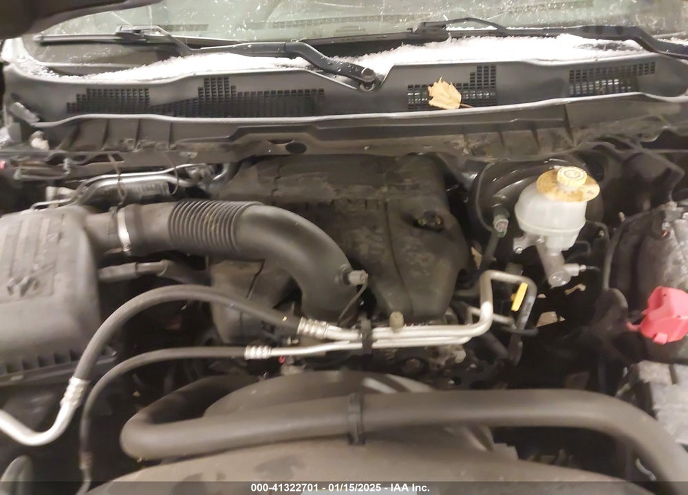 2014 RAM 1500 VIN: 3C6JR7CT6EG333032