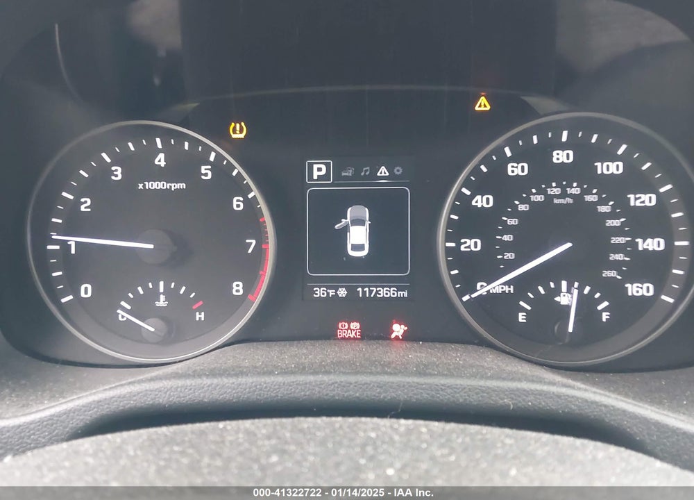 2018 HYUNDAI ELANTRA VIN: 5NPD84LF9JH335862