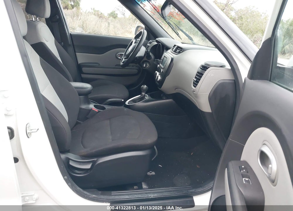 2019 KIA SOUL VIN: KNDJN2A24K7908432