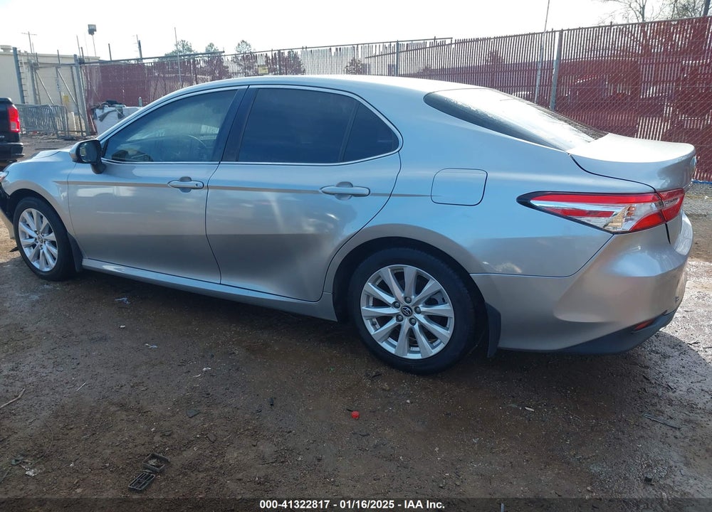 2018 TOYOTA CAMRY LE VIN: JTNB11HK8J3028609