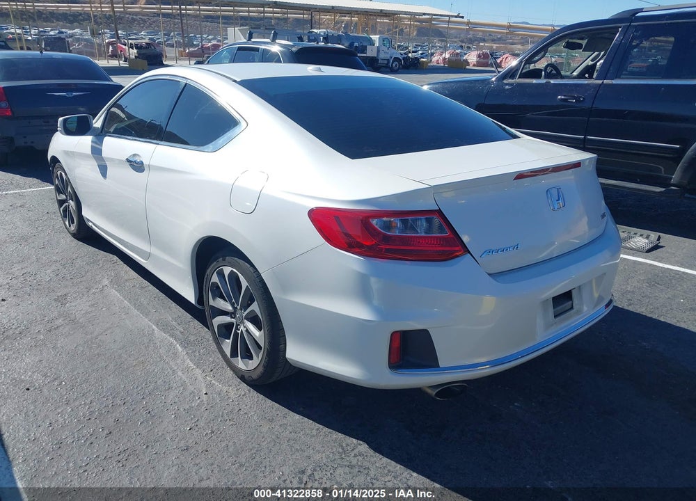 2013 HONDA ACCORD VIN: 1HGCT2B84DA009854