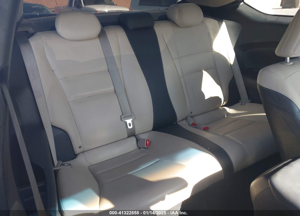 2013 HONDA ACCORD VIN: 1HGCT2B84DA009854