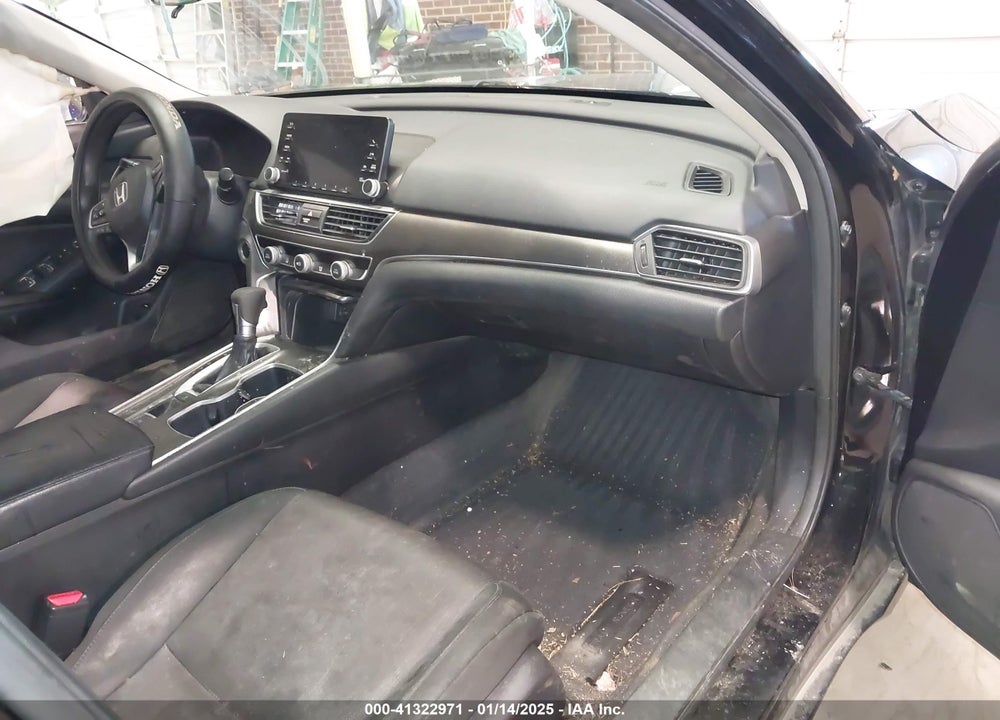 2018 HONDA ACCORD VIN: 1HGCV1F13JA187798