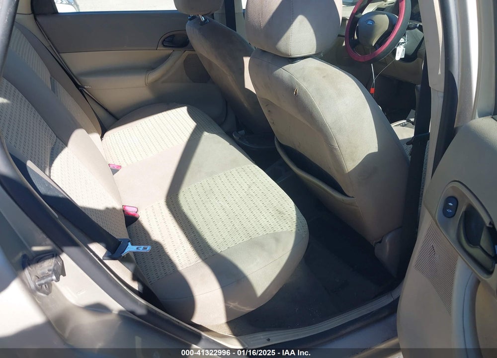 2007 FORD FOCUS S/SE/SES VIN: 1FAFP34N27W311133