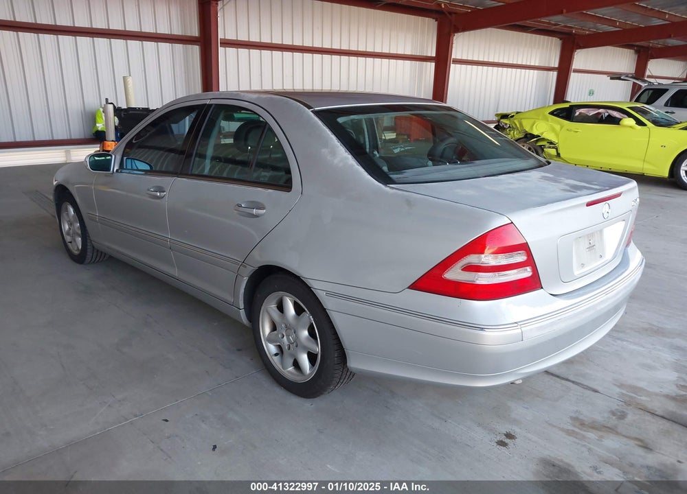 2004 MERCEDES-BENZ C 240 VIN: WDBRF61J14E015713