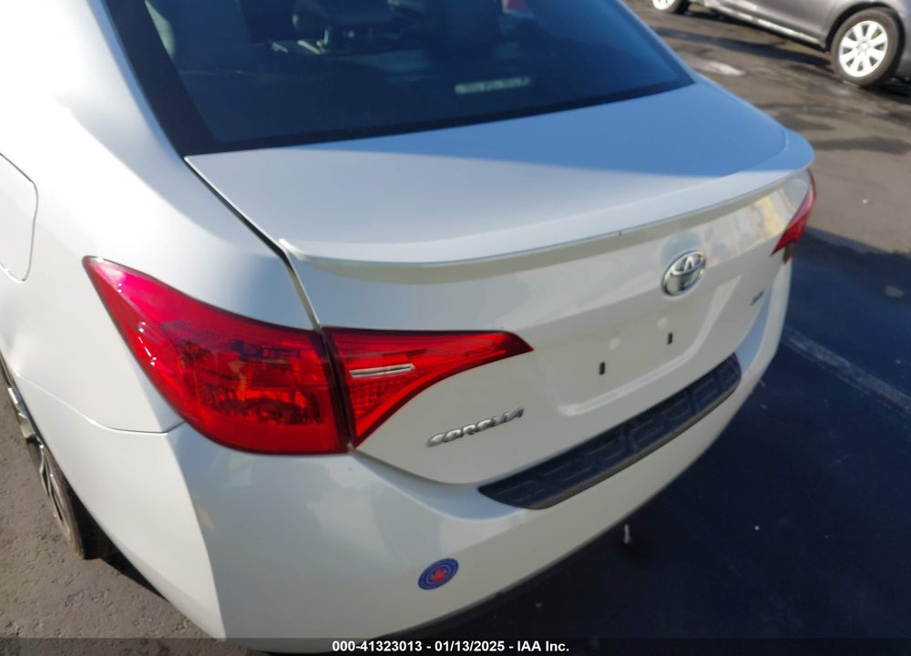 2019 TOYOTA COROLLA SE VIN: 5YFBURHE2KP902952
