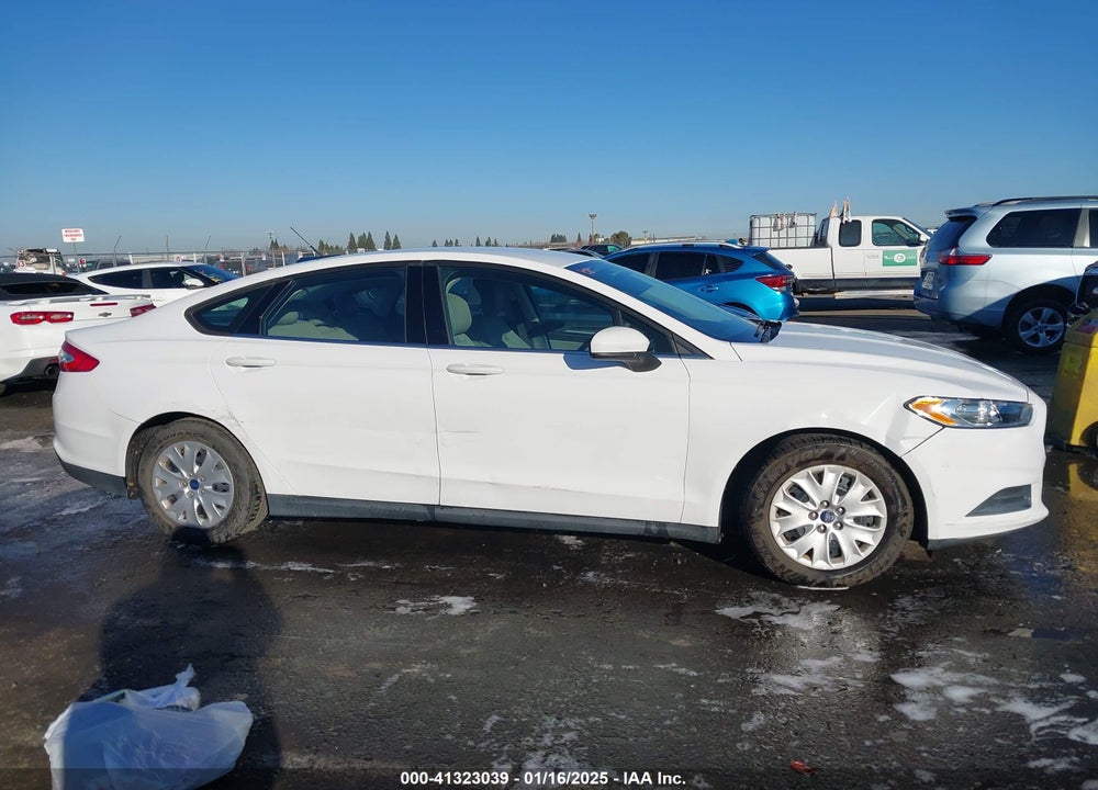 2013 FORD FUSION S VIN: 3FA6P0G73DR325746