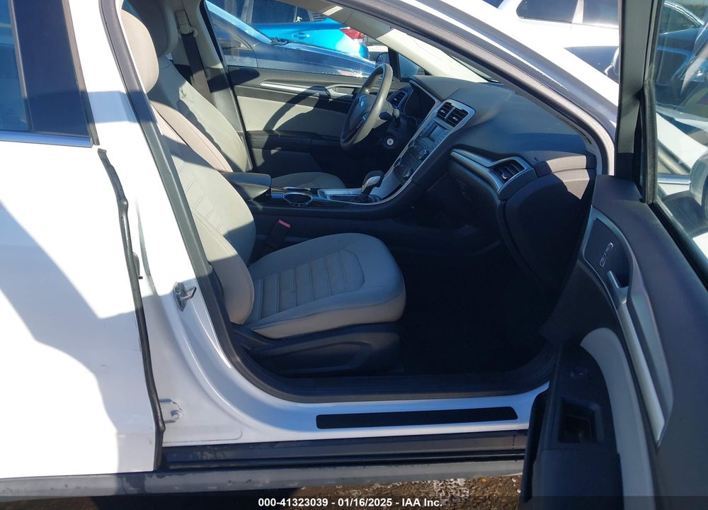 2013 FORD FUSION S VIN: 3FA6P0G73DR325746