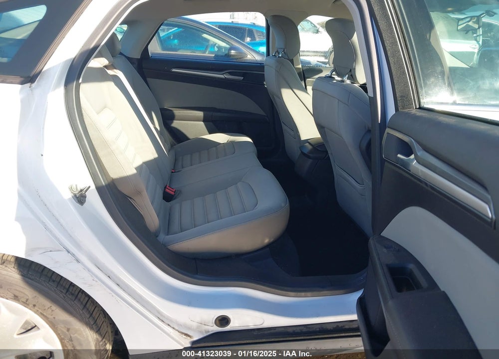 2013 FORD FUSION S VIN: 3FA6P0G73DR325746