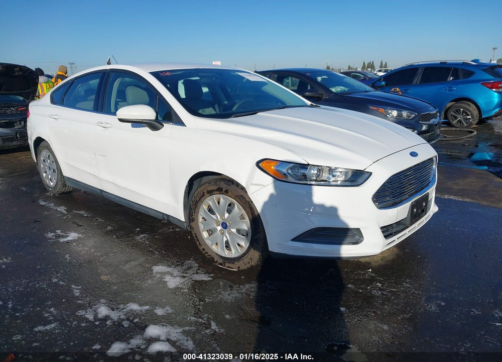 2013 FORD FUSION S VIN: 3FA6P0G73DR325746