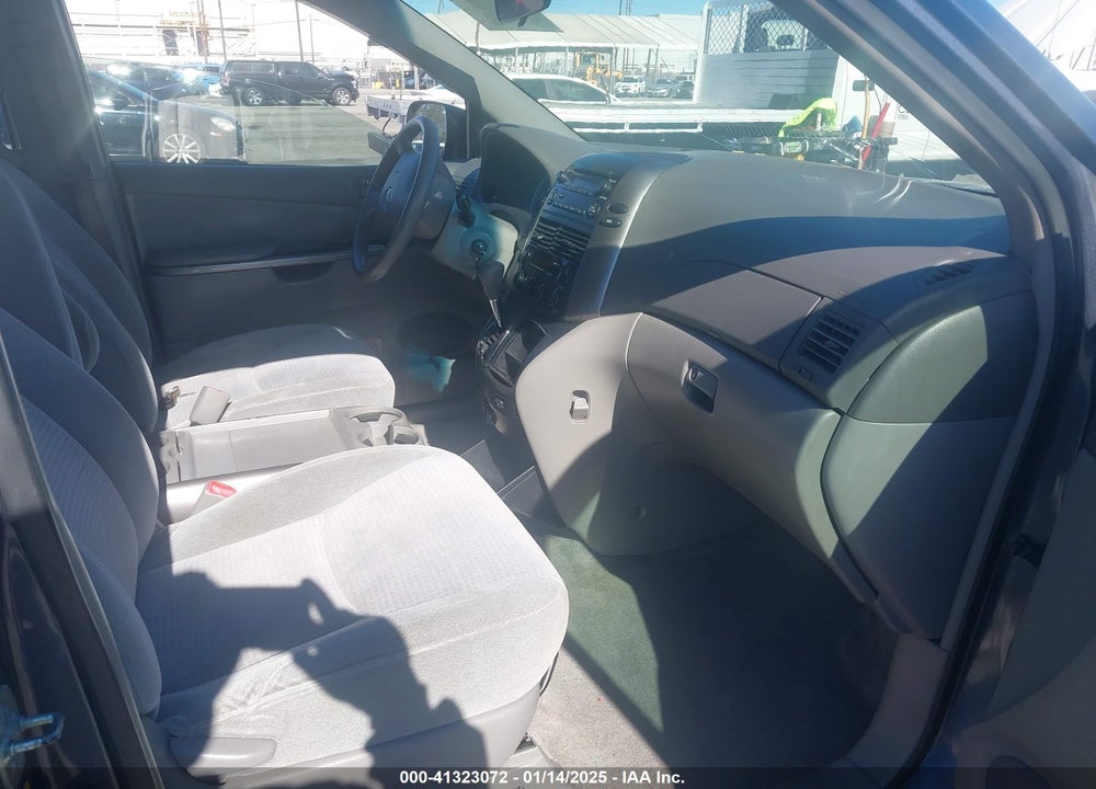 2008 TOYOTA SIENNA CE VIN: 5TDZK23C38S108351
