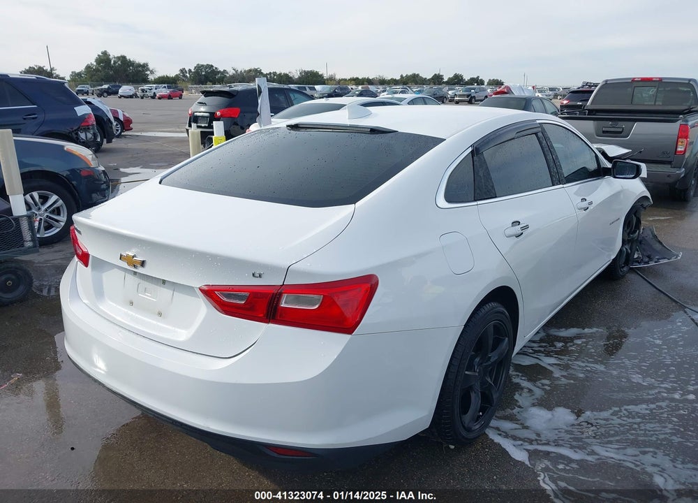 2018 CHEVROLET MALIBU LT VIN: 1G1ZD5ST2JF140378