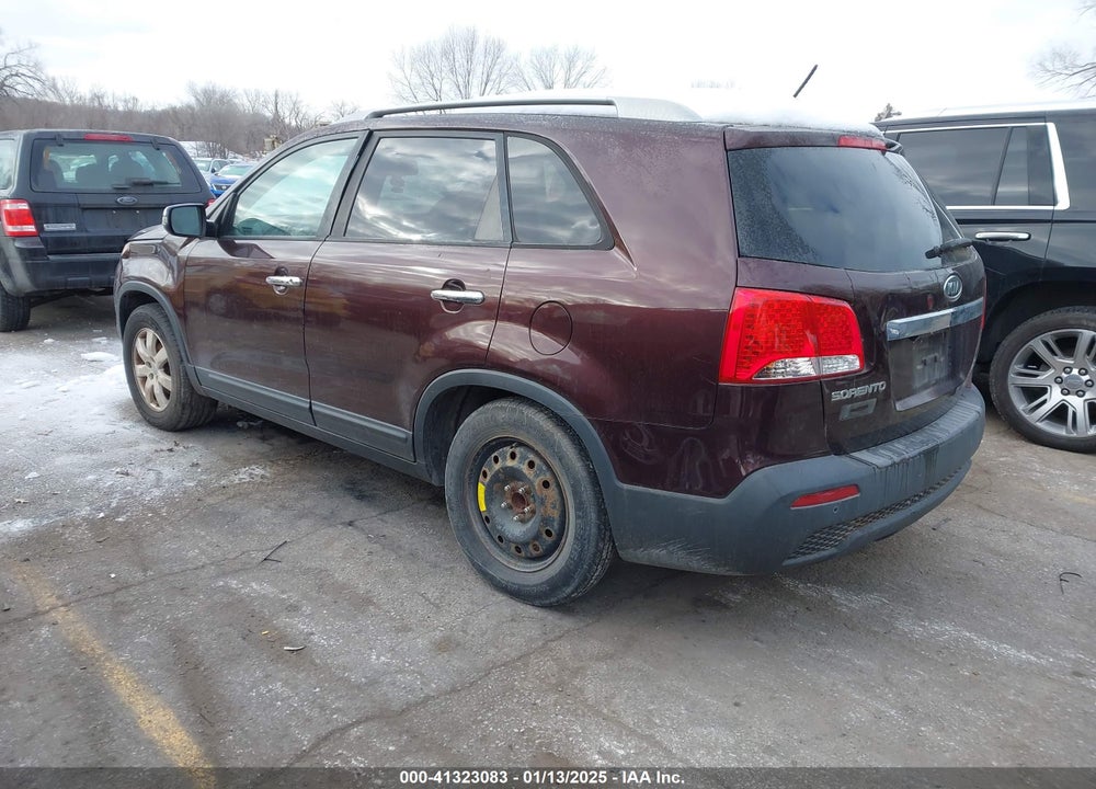 2012 KIA SORENTO LX VIN: 5XYKT3A6XCG226954