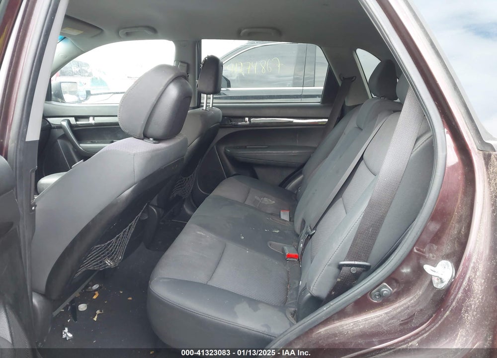 2012 KIA SORENTO LX VIN: 5XYKT3A6XCG226954