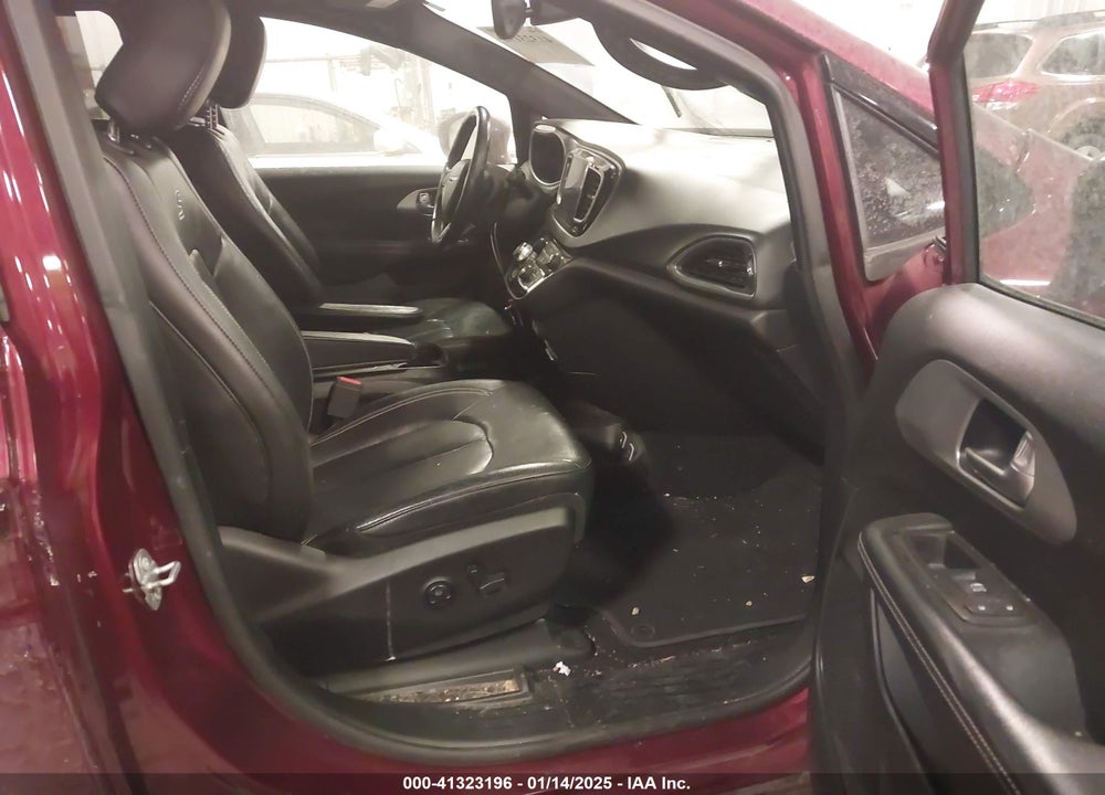 2018 CHRYSLER PACIFICA TOURING L PLUS VIN: 2C4RC1EG9JR255473