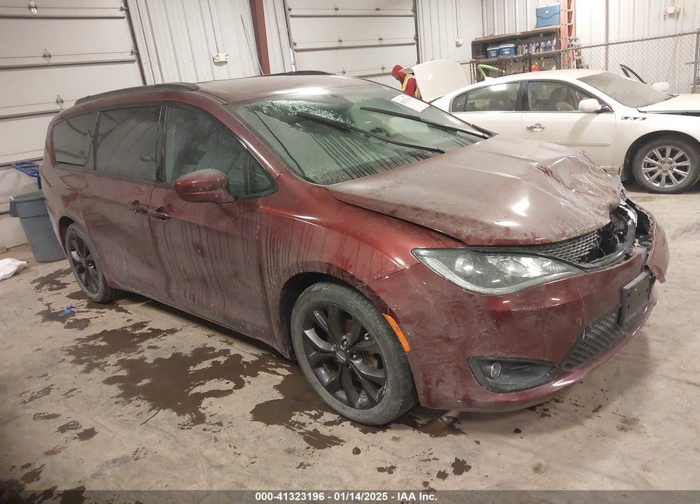 2018 CHRYSLER PACIFICA TOURING L PLUS VIN: 2C4RC1EG9JR255473