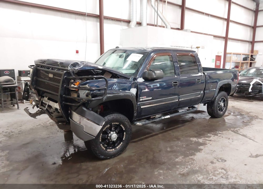 2005 CHEVROLET SILVERADO 2500HD LS VIN: 1GCHK23285F837637