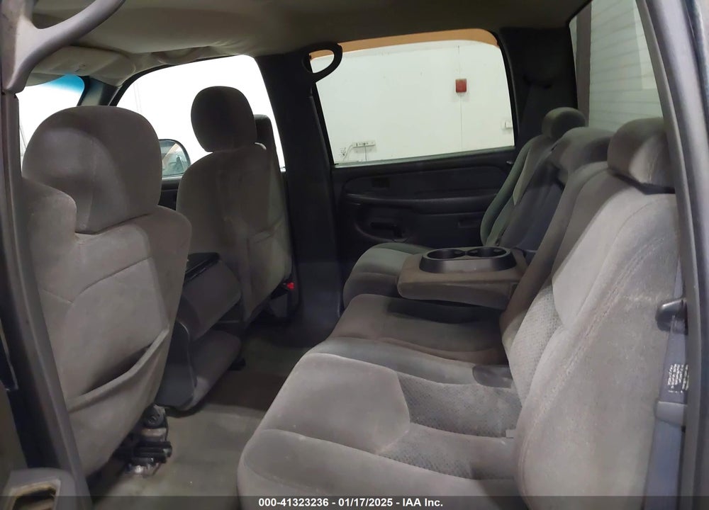 2005 CHEVROLET SILVERADO 2500HD LS VIN: 1GCHK23285F837637