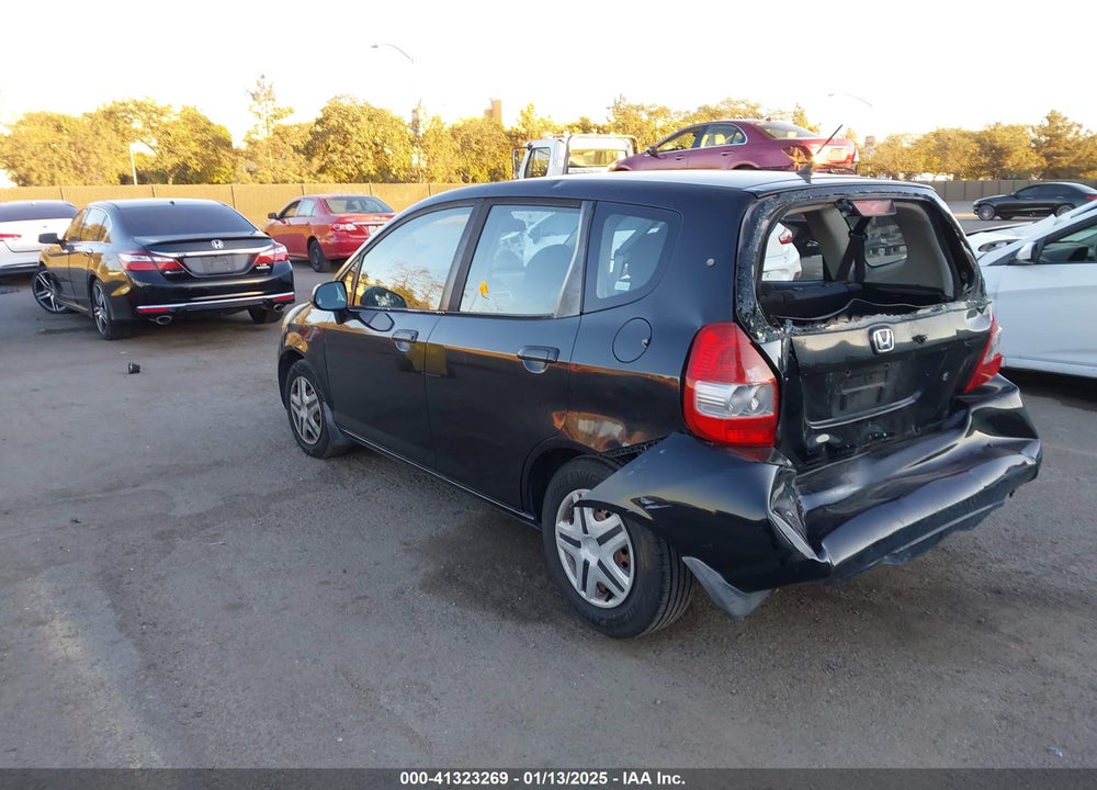 2008 HONDA FIT VIN: JHMGD38458S046742
