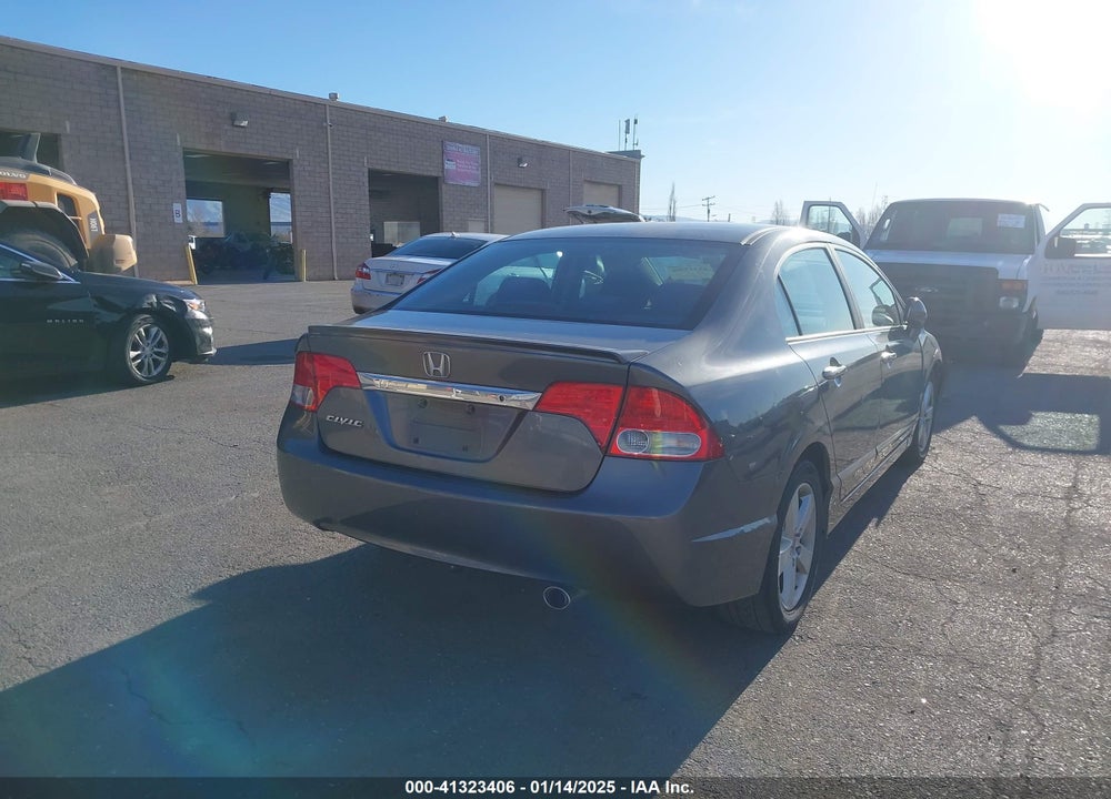 2011 HONDA CIVIC VIN: 19XFA1F6XBE043683