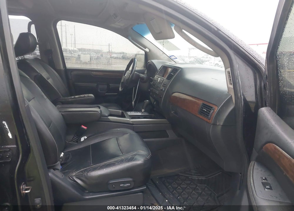 2010 NISSAN ARMADA PLATINUM VIN: 5N1BA0NE2AN623226