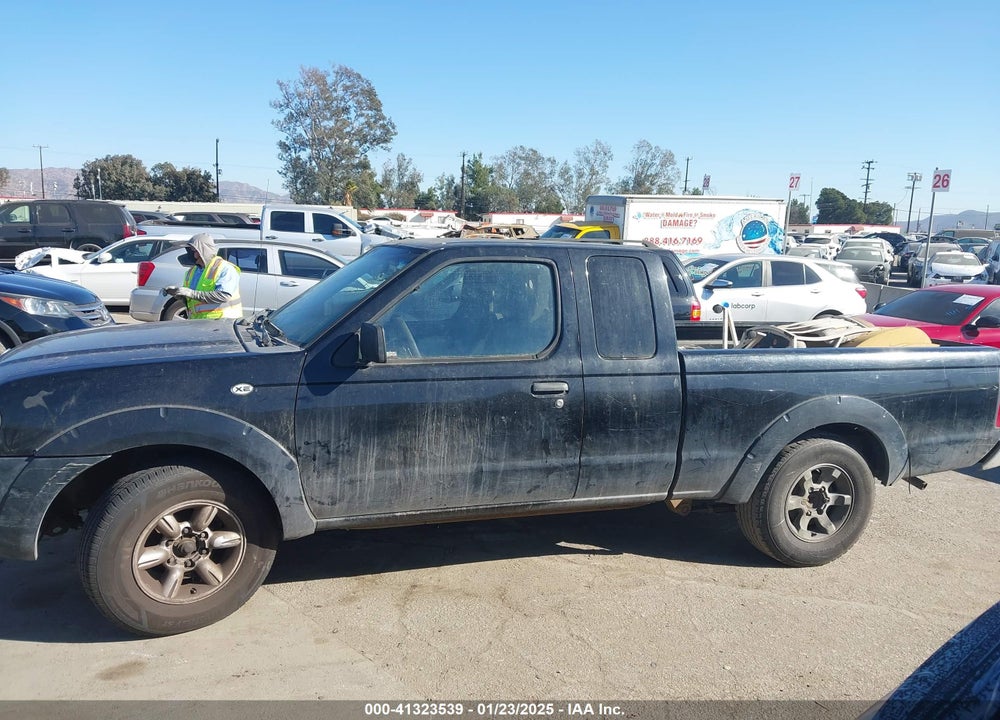 2001 NISSAN FRONTIER XE VIN: 1N6DD26SX1C355622
