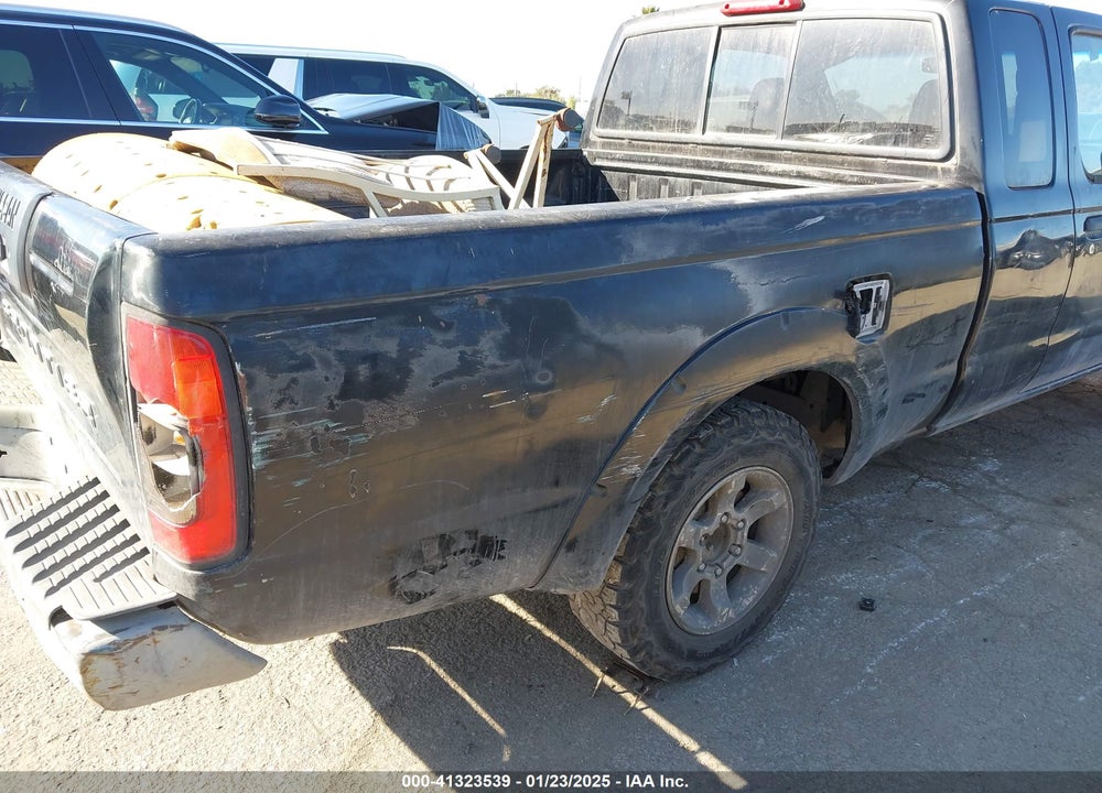 2001 NISSAN FRONTIER XE VIN: 1N6DD26SX1C355622