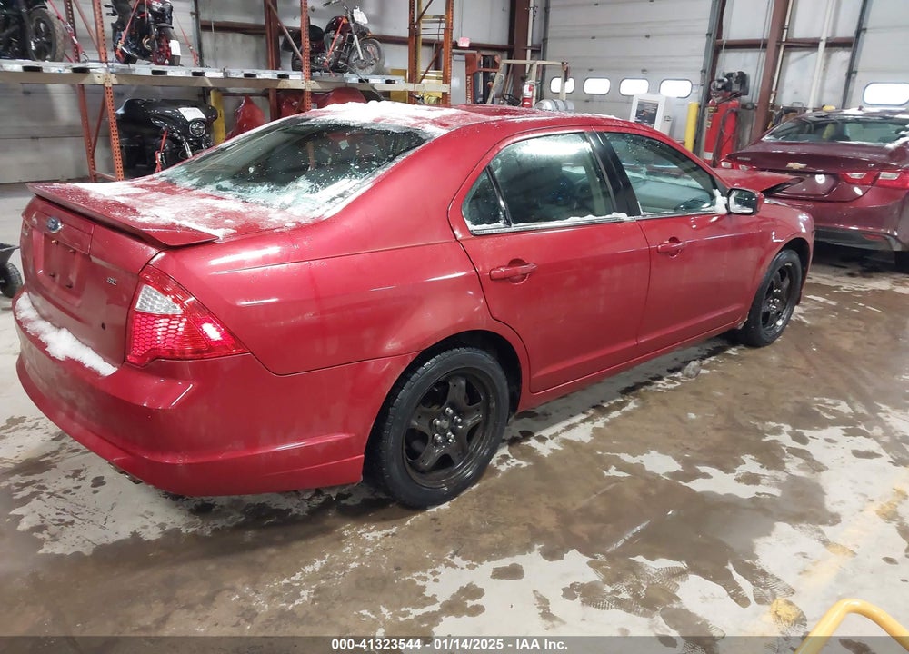 2011 FORD FUSION VIN: 3FAHP0HA5BR139027