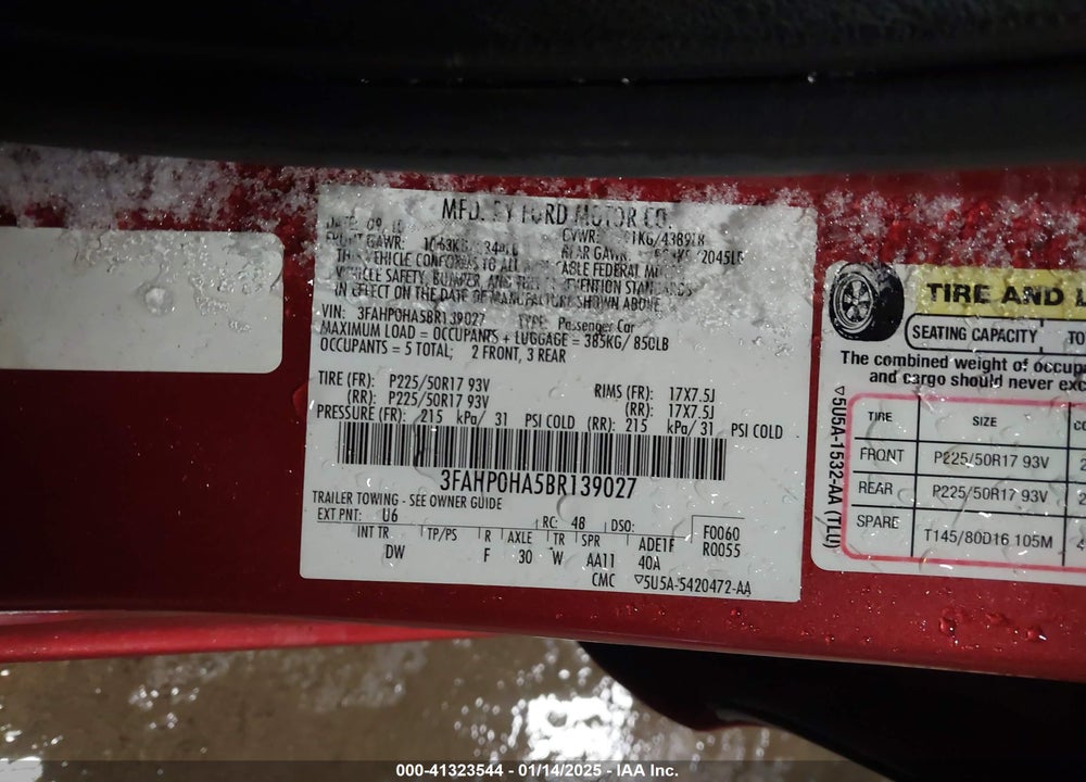 2011 FORD FUSION VIN: 3FAHP0HA5BR139027