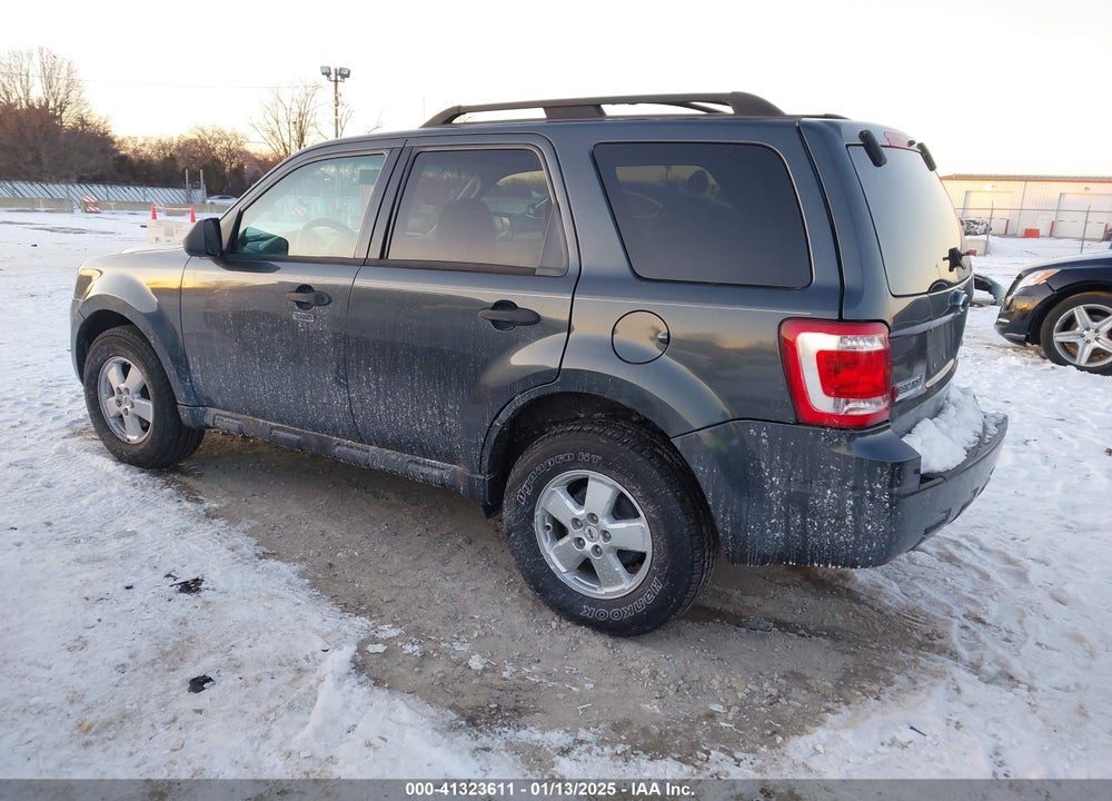 2009 FORD ESCAPE XLT VIN: 1FMCU93719KA15571