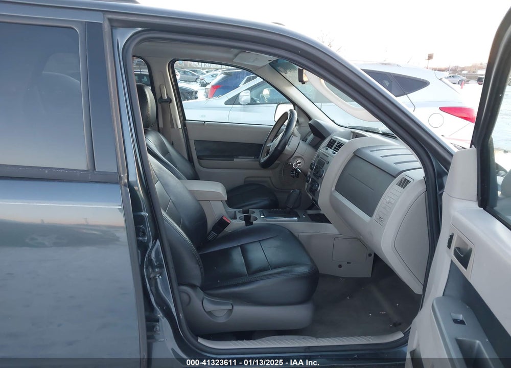 2009 FORD ESCAPE XLT VIN: 1FMCU93719KA15571