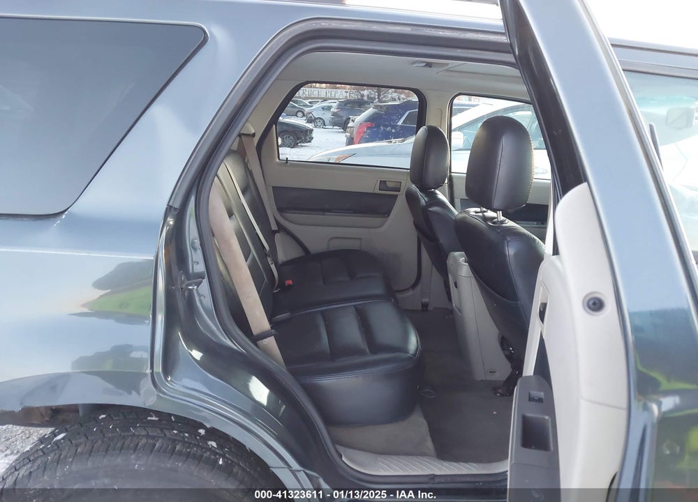 2009 FORD ESCAPE XLT VIN: 1FMCU93719KA15571