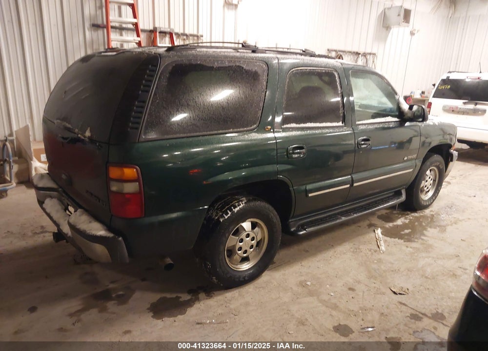 2001 CHEVROLET TAHOE LT VIN: 1GNEK13T11J307210