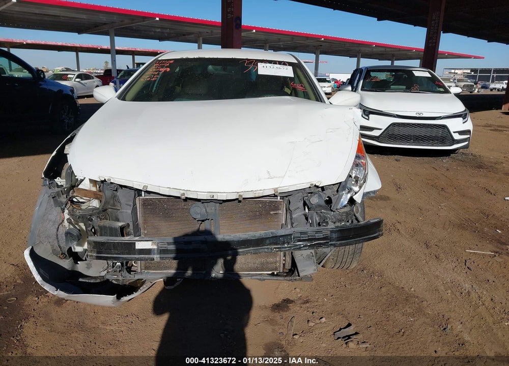 2011 HYUNDAI SONATA VIN: 5NPEB4AC0BH204884