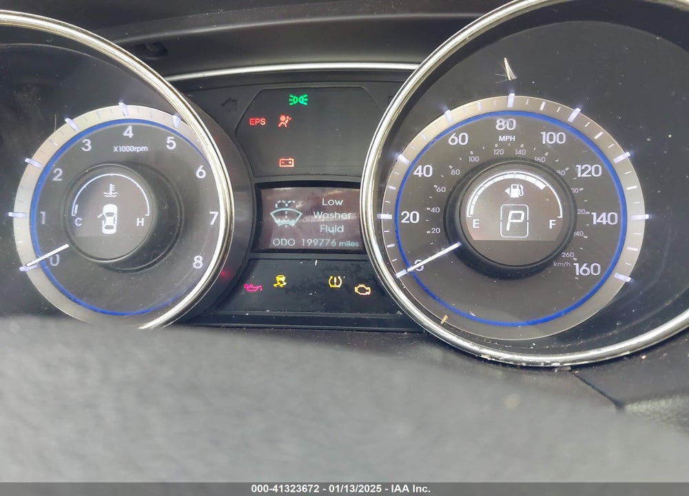 2011 HYUNDAI SONATA VIN: 5NPEB4AC0BH204884