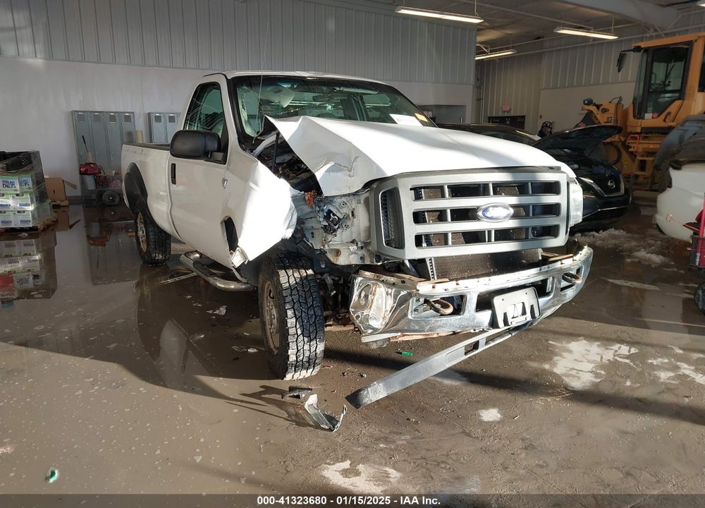 2005 FORD F-250 XL/XLT VIN: 1FTNF21585EC03514