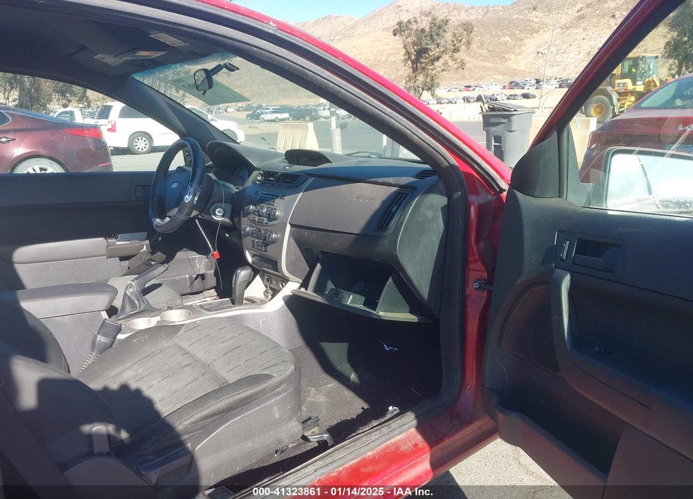 2009 FORD FOCUS SE VIN: 1FAHP32N59W152980