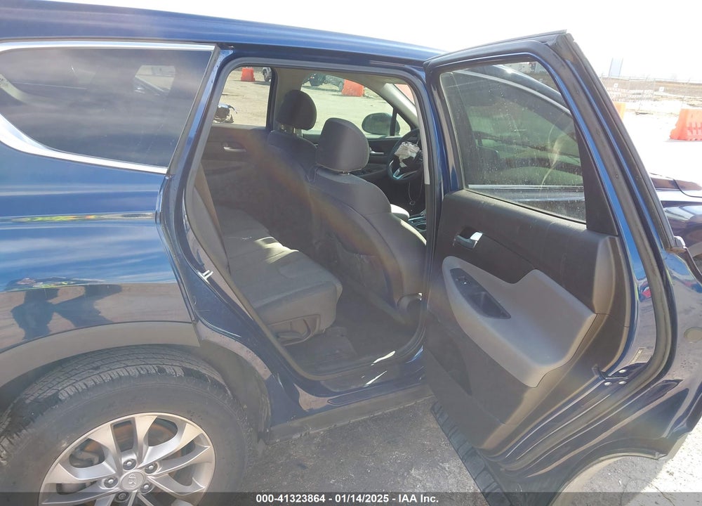 2019 HYUNDAI SANTA FE VIN: 5NMS23ADXKH086135