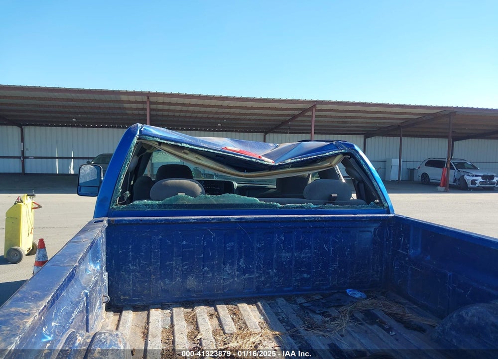 2003 CHEVROLET SILVERADO 2500HD VIN: 1GCHK29123E123522
