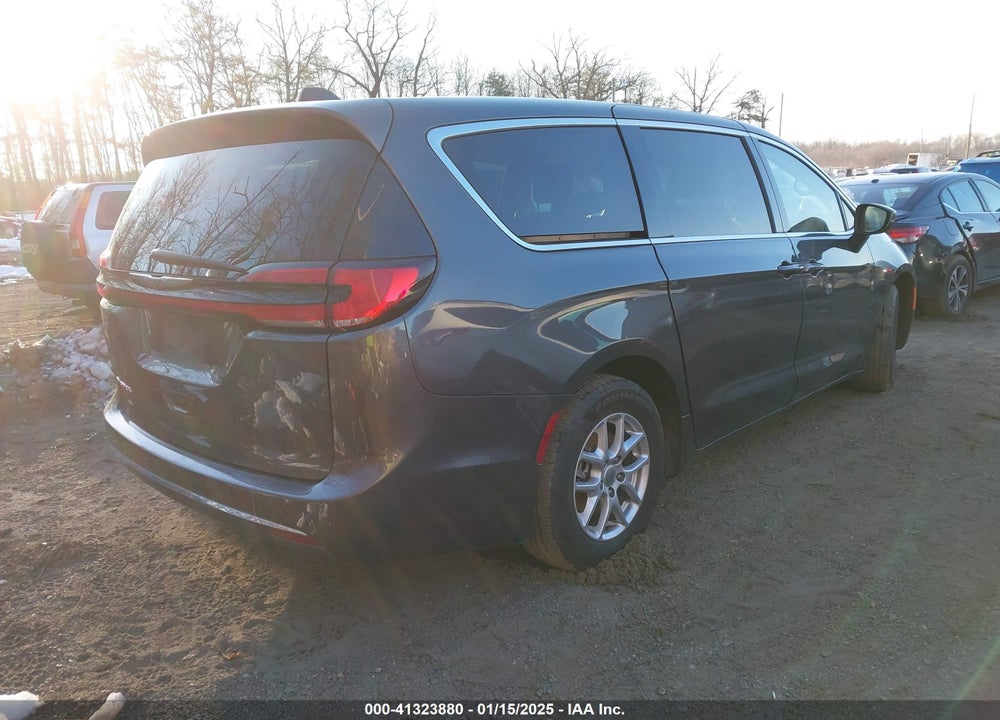 2023 CHRYSLER PACIFICA TOURING L VIN: 2C4RC1BG2PR514687