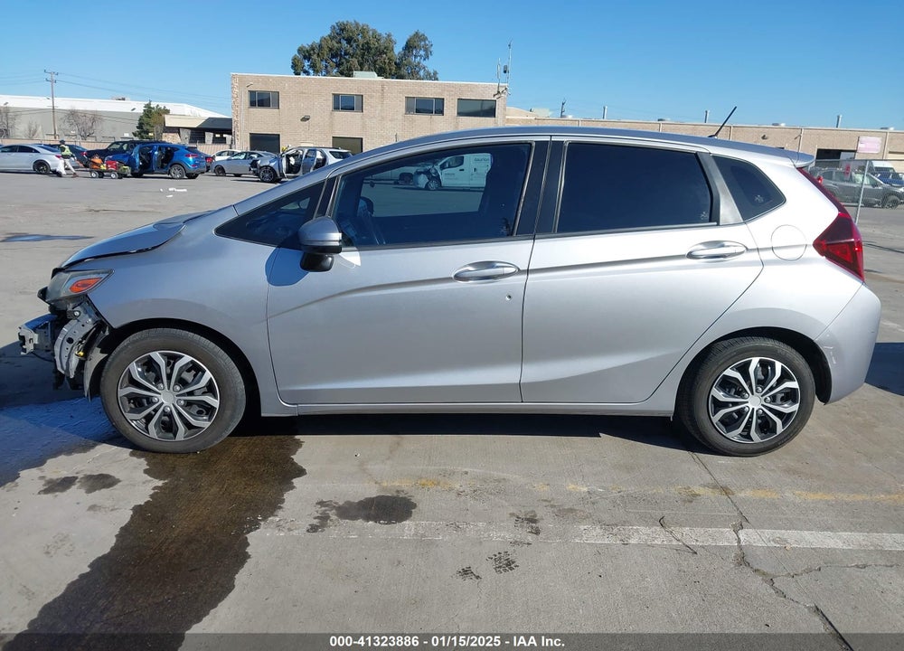 2017 HONDA FIT LX VIN: JHMGK5H53HS018657