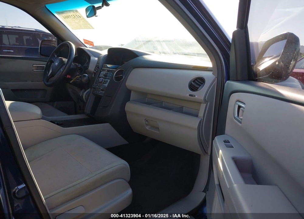 2013 HONDA PILOT EX VIN: 5FNYF3H45DB027941