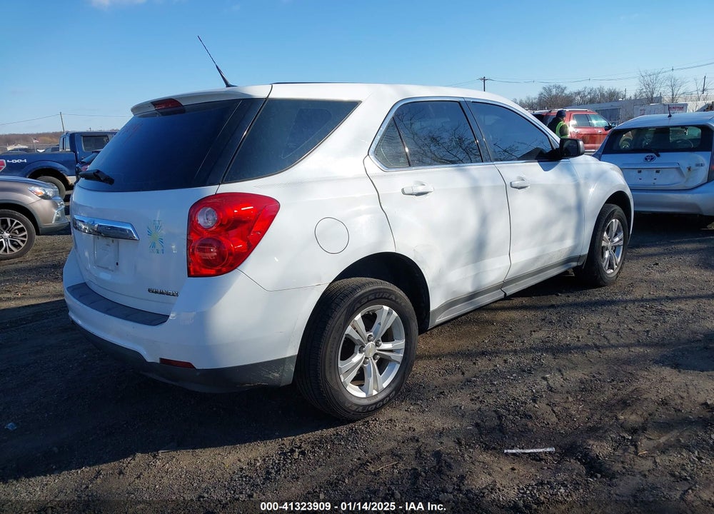 2011 CHEVROLET EQUINOX LS VIN: 2GNALBEC5B1305485
