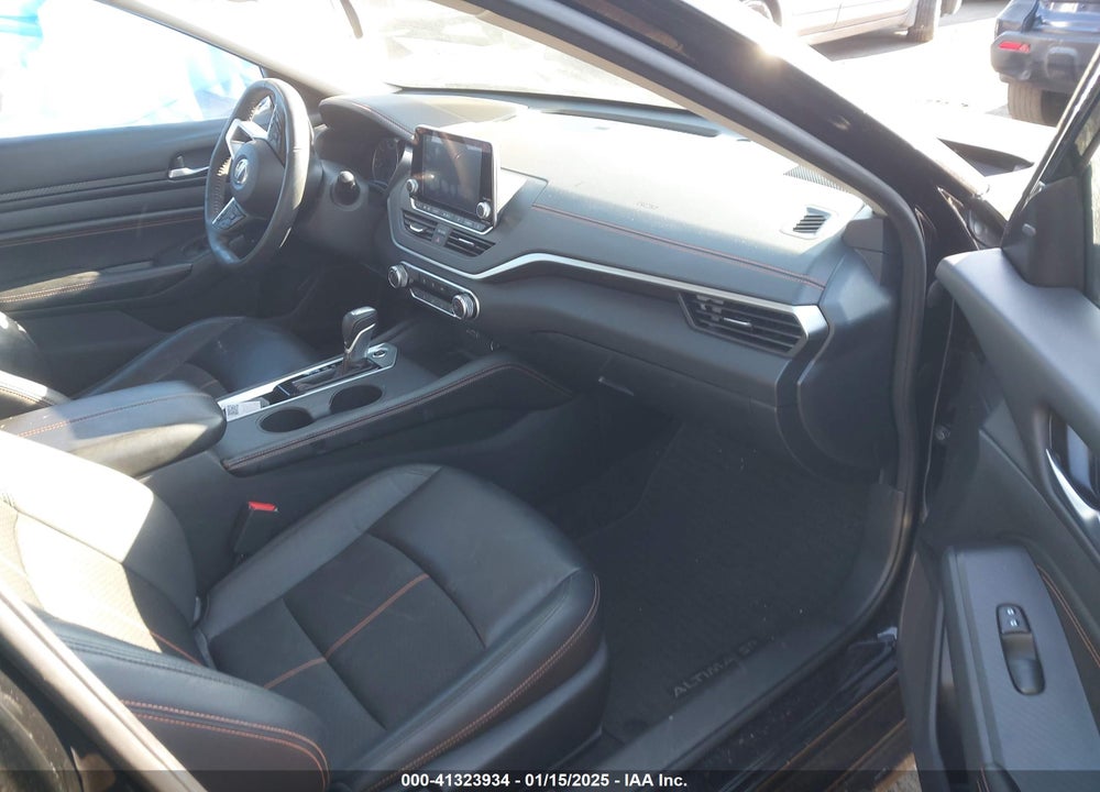 2022 NISSAN ALTIMA SR FWD VIN: 1N4BL4CV0NN400123